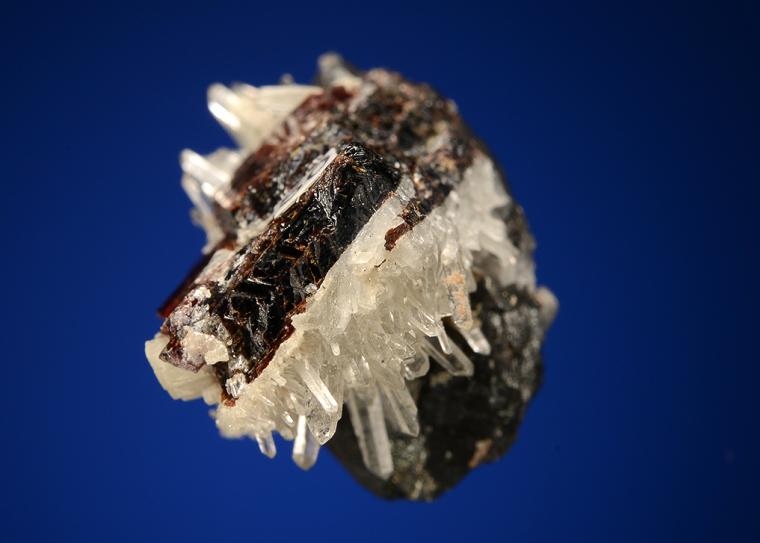 HÜBNERITE with STOLZITE, QUARTZ and TETRAHEDRITE